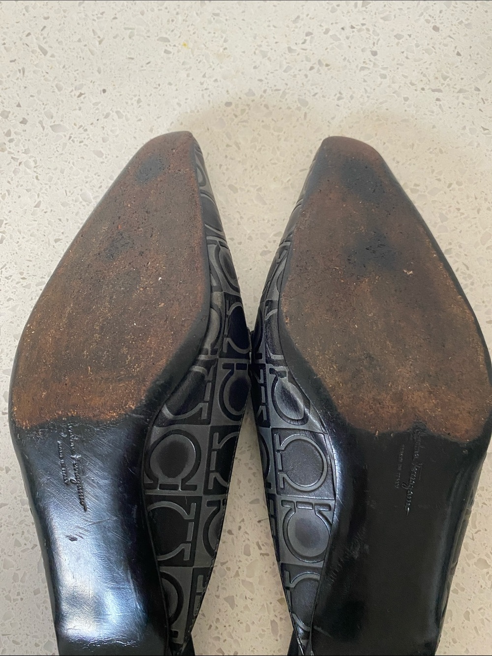 Salvatore Ferragamo Black Logo-Print Leather Mule Heels - Picture 7 of 8